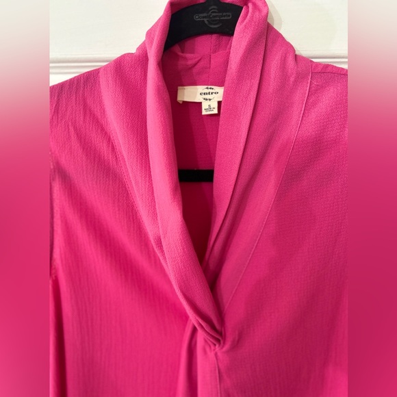 Entro Size Small Hot Pink Sleeveless Shirt - Picture 3 of 3